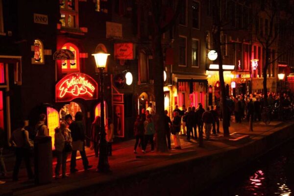amsterdamt2rupromoimg2