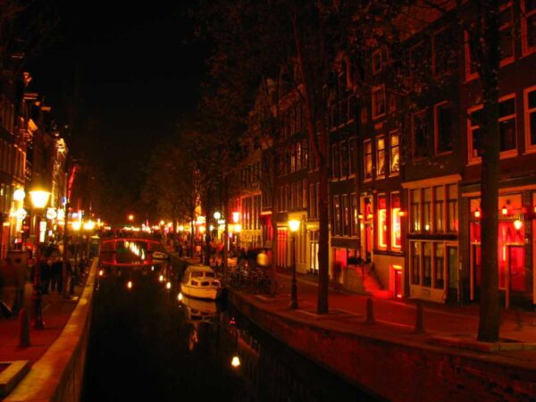 amsterdamt2rupromoimg3
